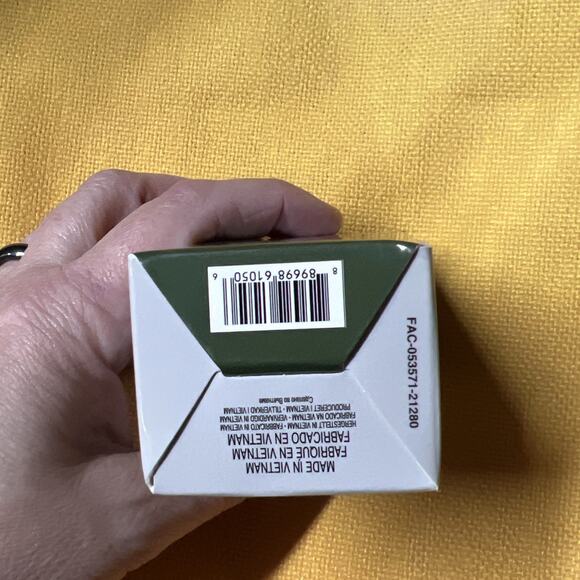 NEW Funko Pocket POP! Keychain Star Wars Fennec Shand The Book of Boba Fett NIB - Picture 5 of 7